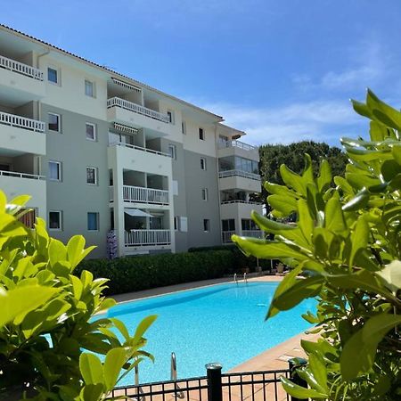 Appartement Avec Piscine Privee Кань-сюр-Мер Екстер'єр фото